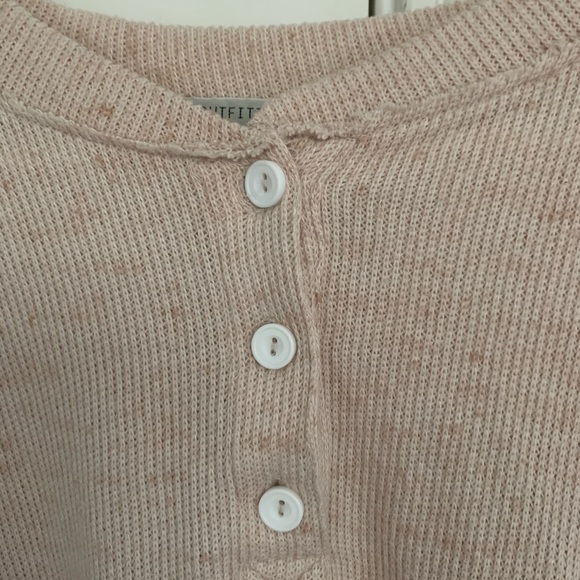 Urban outfitters beige crewneck sweater - Picture 3 of 4